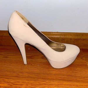 Tan/nude stiletto heels